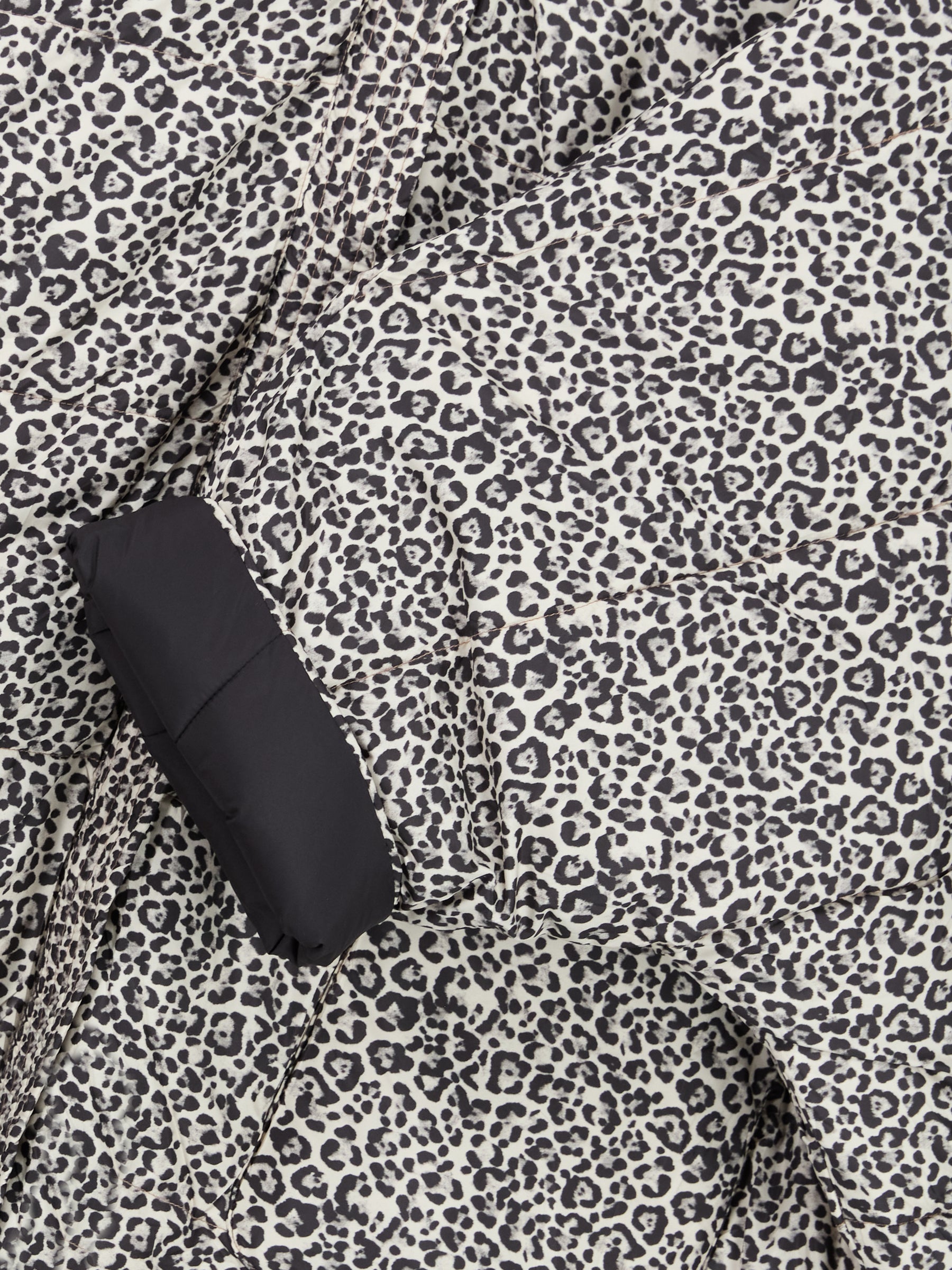 Dillard Piumino Nero donna 8pm - 4