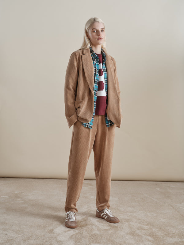 Silvia Pantalone Cammello donna 8pm