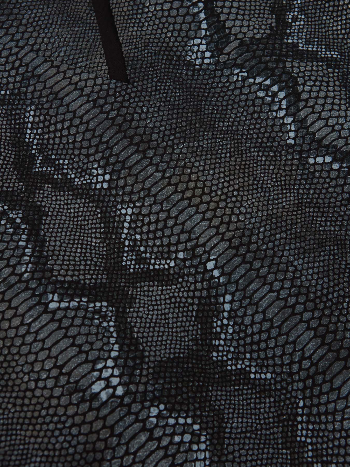 New Delhi Blouse Black women 8pm - 4