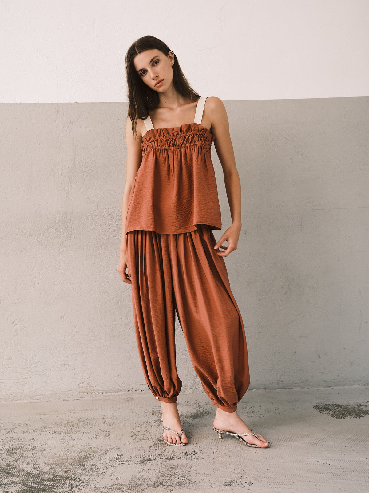 Lima Rose Pepper Pants women 8pm - 1