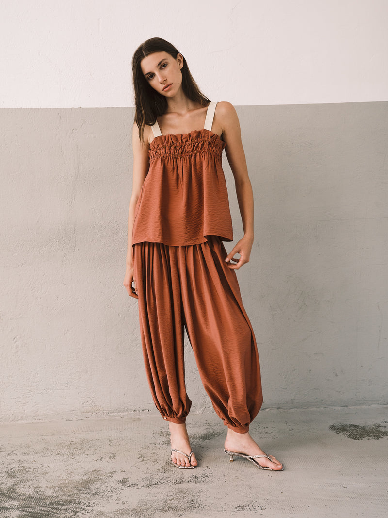 Lima Rose Pepper Pants women 8pm - 1