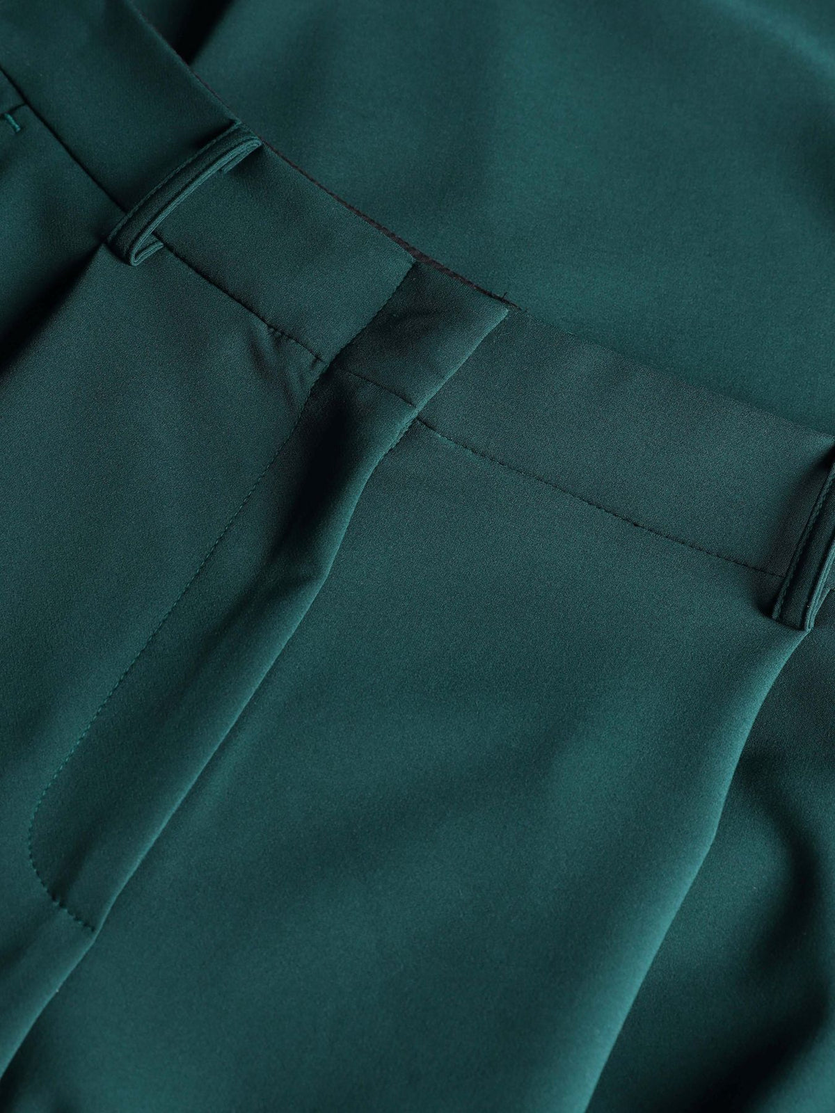 Casco Bay Bermuda Verde Pino women 8pm - 4